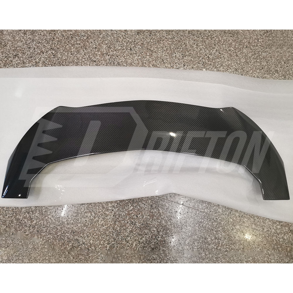 Vorsteiner Style Dry Carbon Fiber Rear Roof Spoiler Wing For Lamborghini URUS