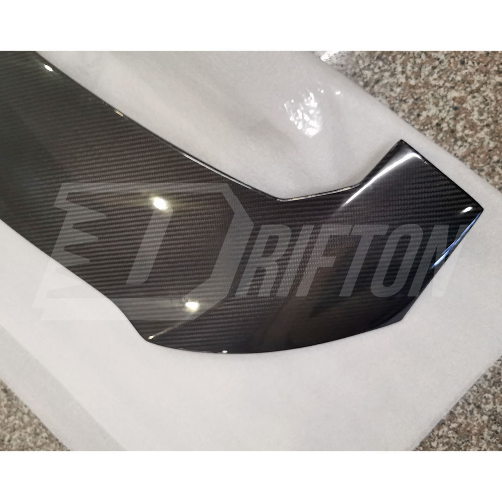 Vorsteiner Style Dry Carbon Fiber Rear Roof Spoiler Wing For Lamborghini URUS