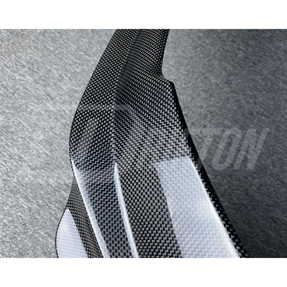 Novitec Style Dry Carbon Fiber Rear Side Splitters For Ferrari 812 Superfast GTS 2017-2023