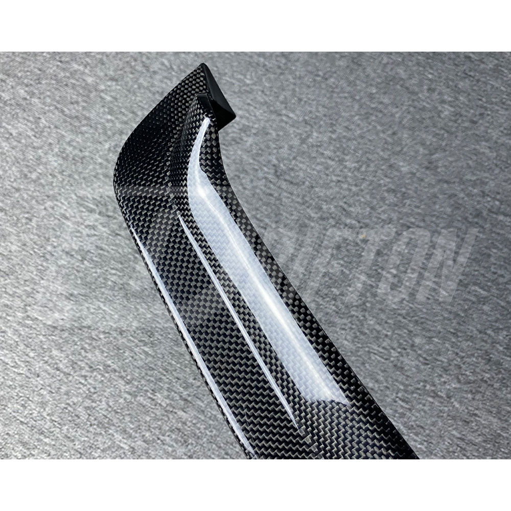 Novitec Style Dry Carbon Fiber Rear Side Splitters For Ferrari 812 Superfast GTS 2017-2023