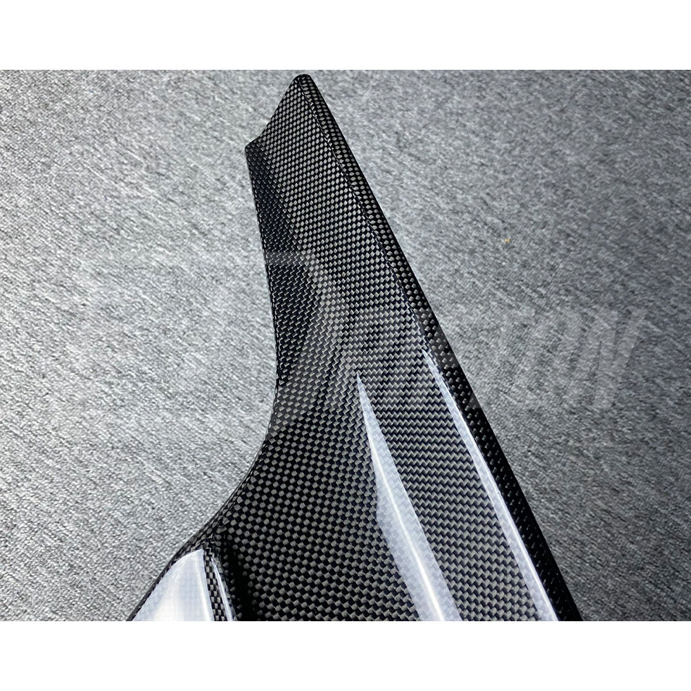 Novitec Style Dry Carbon Fiber Rear Side Splitters For Ferrari 812 Superfast GTS 2017-2023