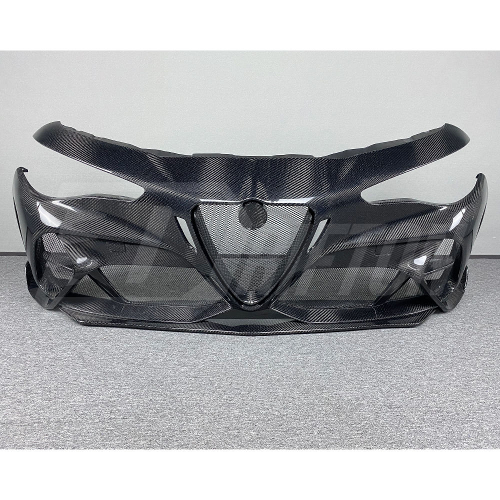 GTAM Style Carbon Fiber Body Kits For Alfa Romeo Giulia QV Quadrifoglio 2016-2023