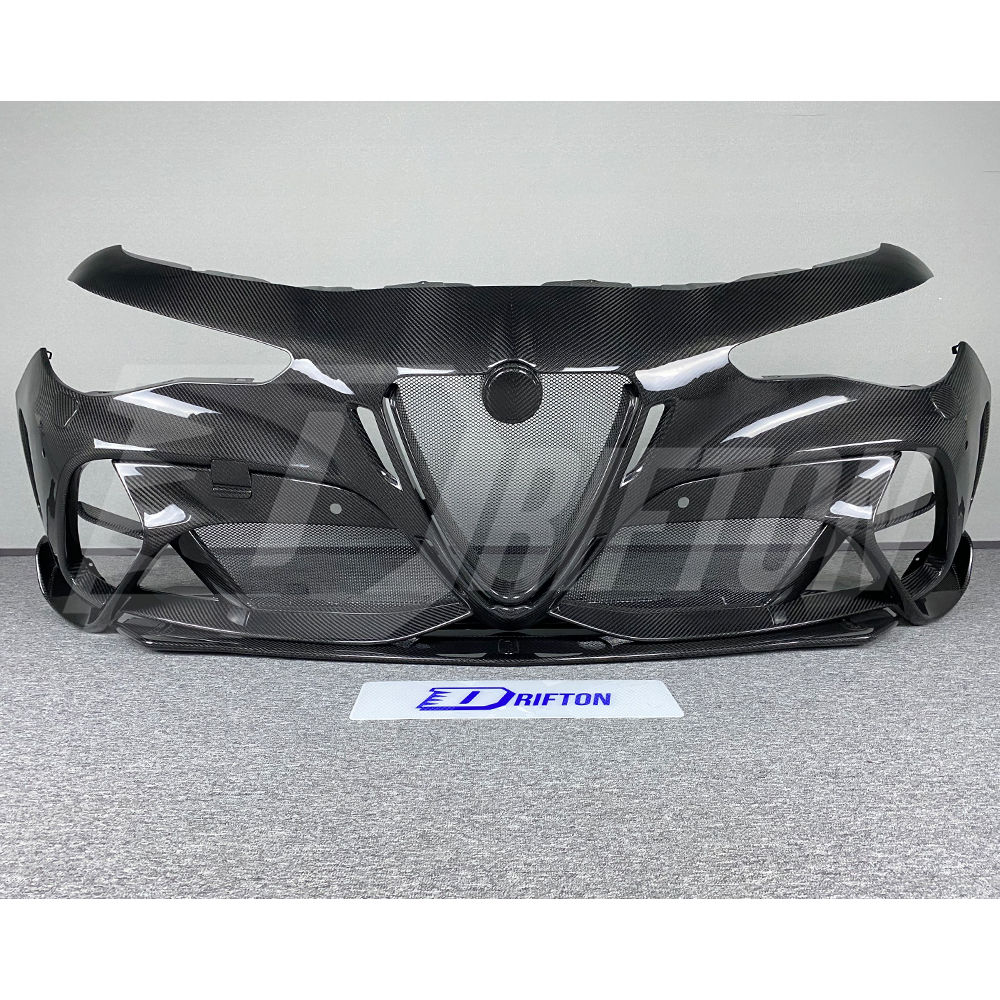 GTAM Style Dry Carbon Fiber Body Kits For Alfa Romeo Giulia QV Quadrifoglio 2016-2023
