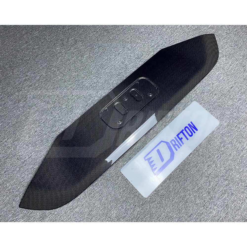 Carbon Fiber Trunk Central Trim License Plate For Alfa Romeo Giulia Quadrifoglio 2016-2023