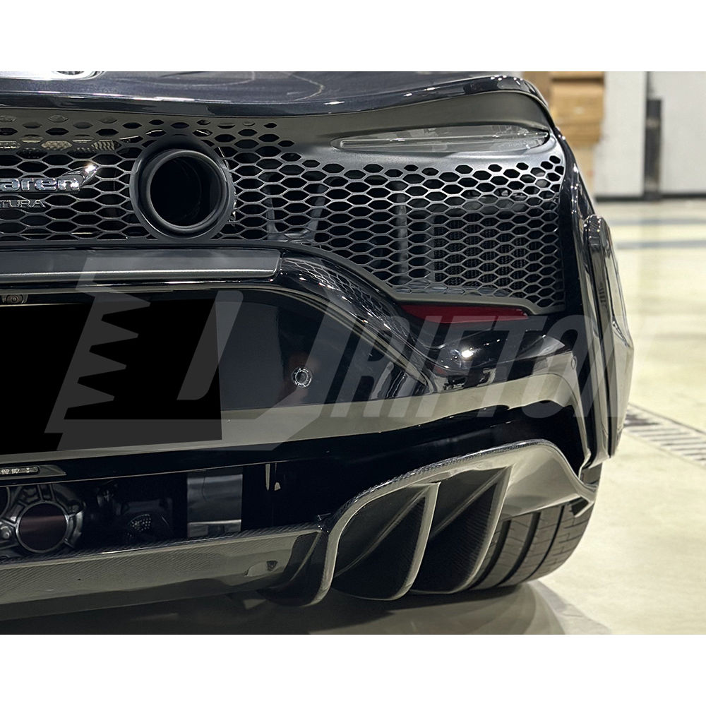 Novitec Style Dry Carbon Fiber Rear Diffuser For Mclaren Artura 2023+