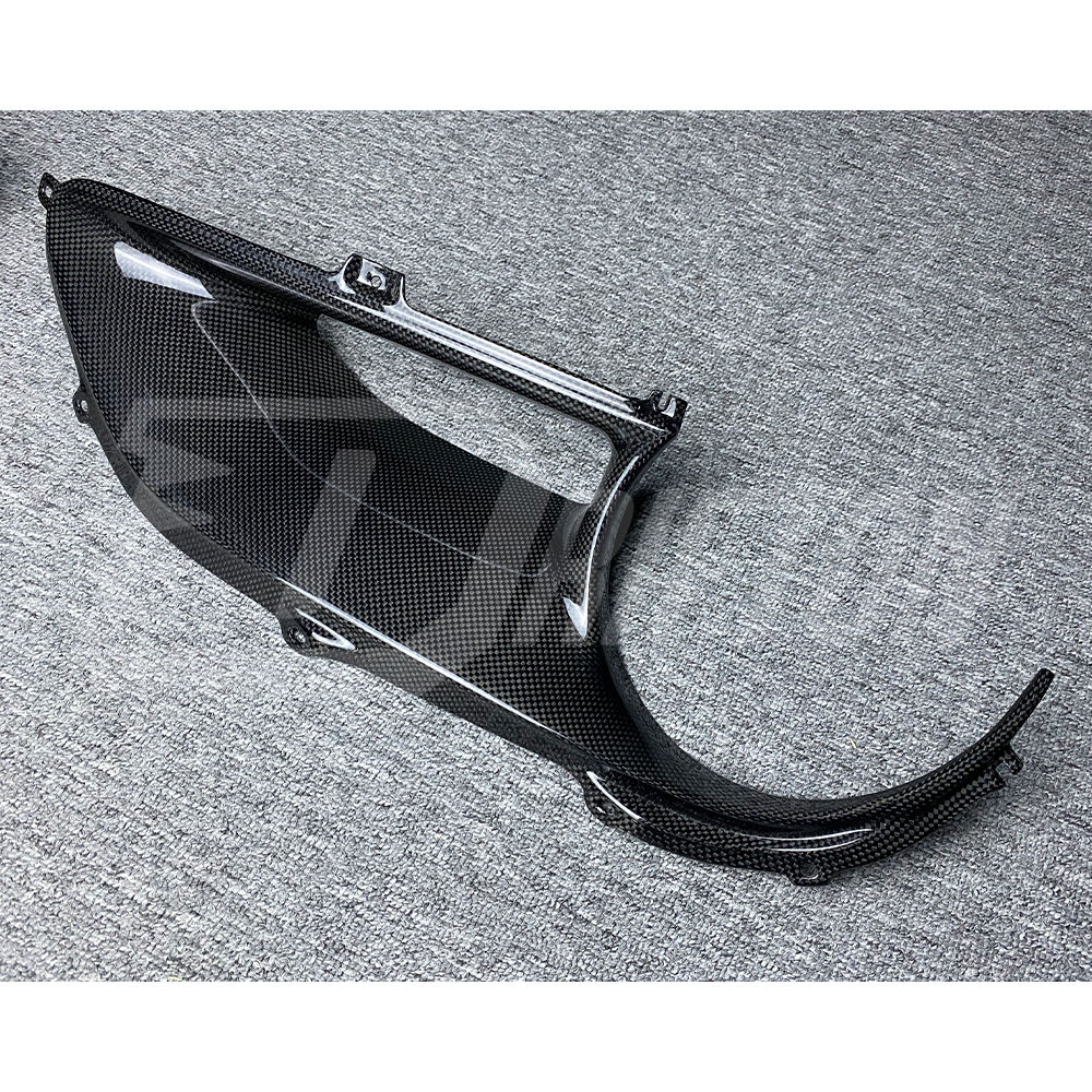 Novitec Style Dry Carbon Fiber Rear Light Cover For Ferrari 488 GTB Spider 2015-2018