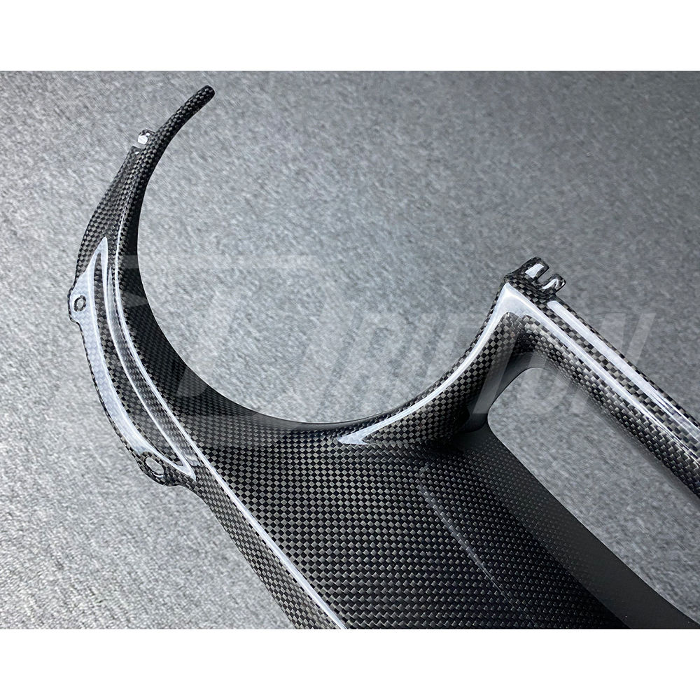 Novitec Style Dry Carbon Fiber Rear Light Cover For Ferrari 488 GTB Spider 2015-2018