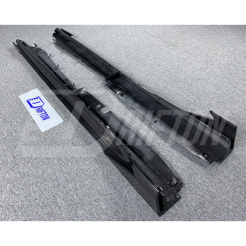 Dry Carbon Fiber Side Skirt For Mclaren GT