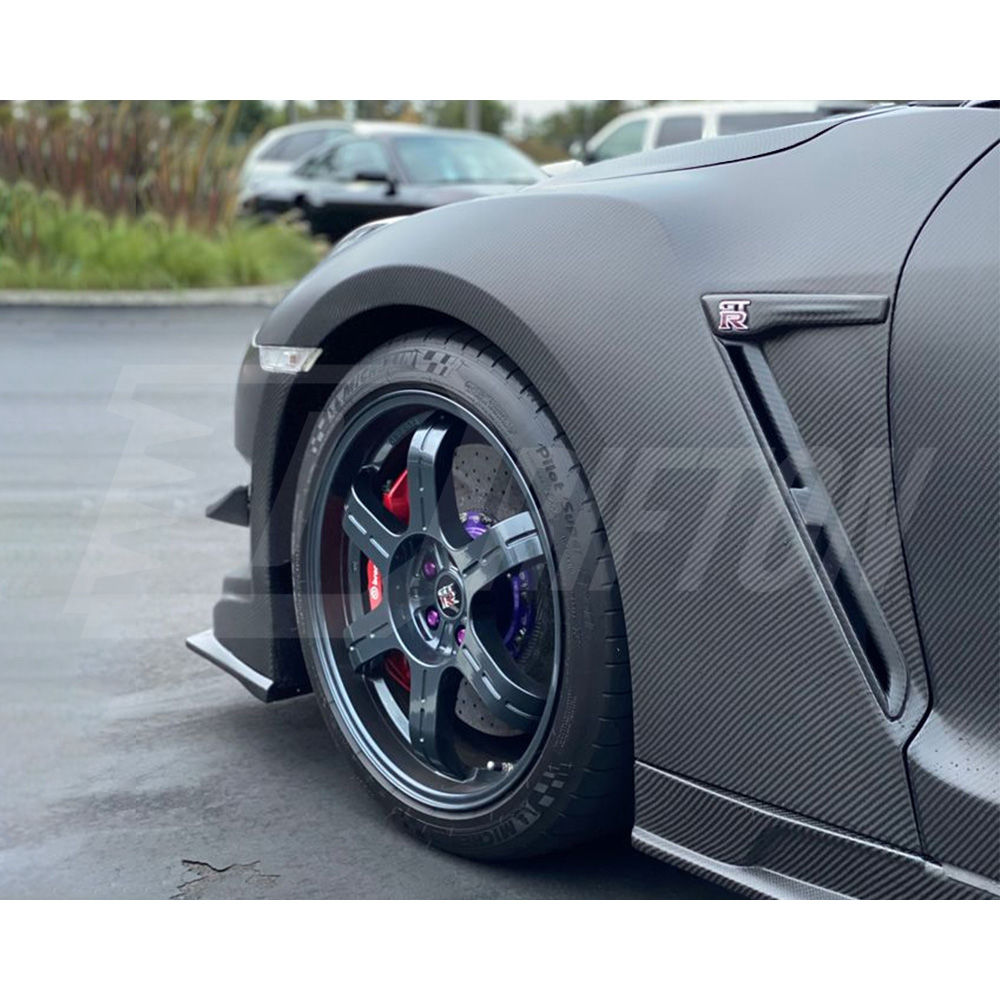 OEM Style Dry Carbon Fiber Front Fenders For Nissan GTR R35 2008-2026
