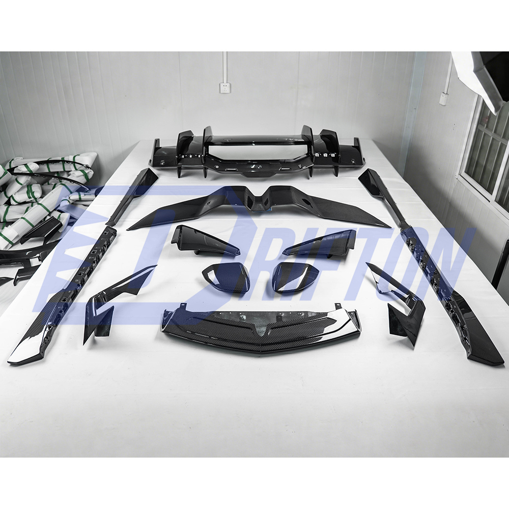 OEM Style Dry Carbon Fiber Side Skirt For Lamborghini Revuelto 2023-ON