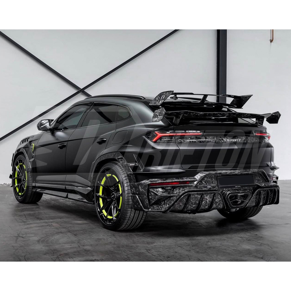 Mansory Venatus Style Dry Carbon Fiber With Portion Primer Body Kits For Lamborghini Urus SE 2025+