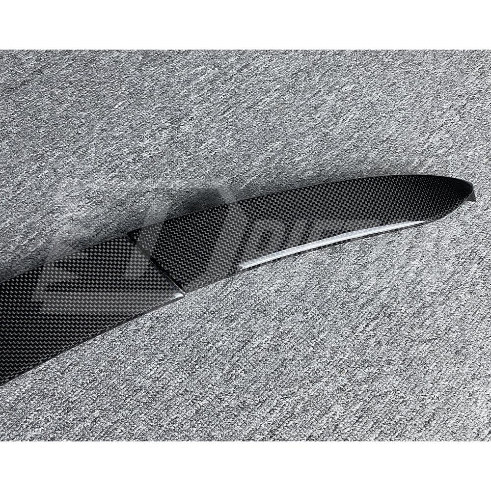 Novitec Style Dry Carbon Fiber Rear Trunk Spoiler Wing For Ferrari 812 GTS 2017-2023