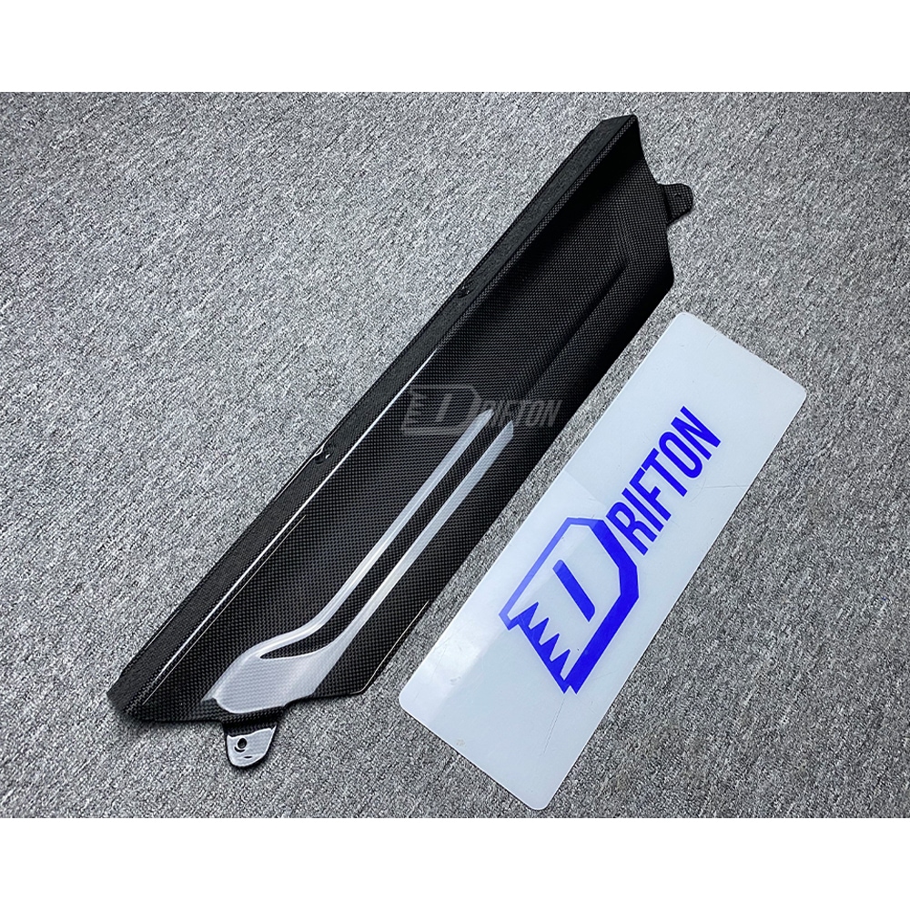 Dry Carbon Fiber Engine Bay Cover For Ferrari 488 GTB 2015-2018