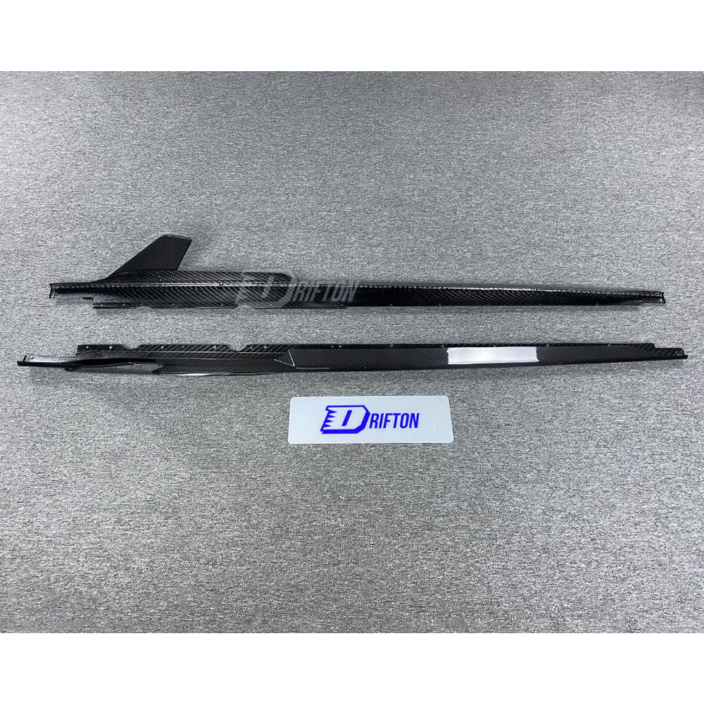Capristo Style Dry Carbon Fiber Side Skirt For Audi R8 2020-2024