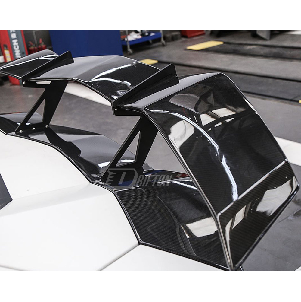 RevoZport Style Dry Carbon Fiber Rear Spoiler Wing For Lamborghini Aventador & S & SV LP700 LP740 LP750 2011-2021