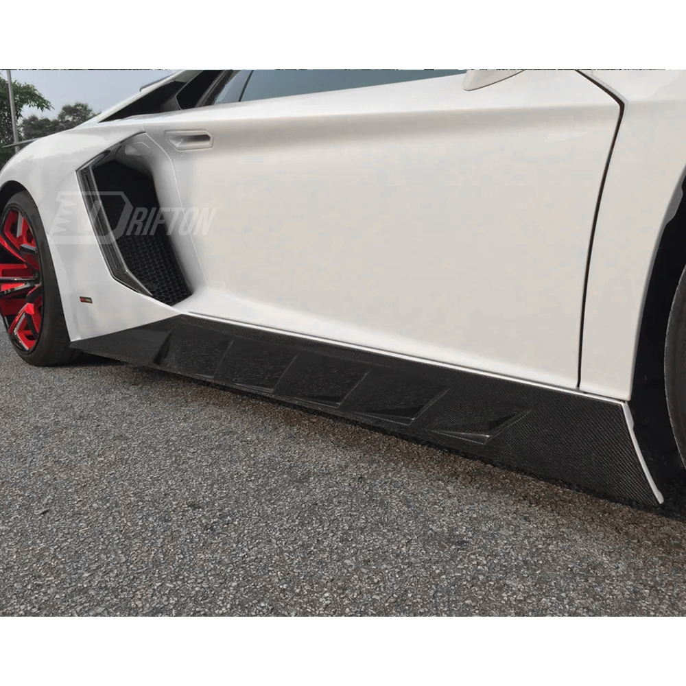 Novitec Style Dry Carbon Fiber Side Skirt For Lamborghini Aventador LP700 2011-2015