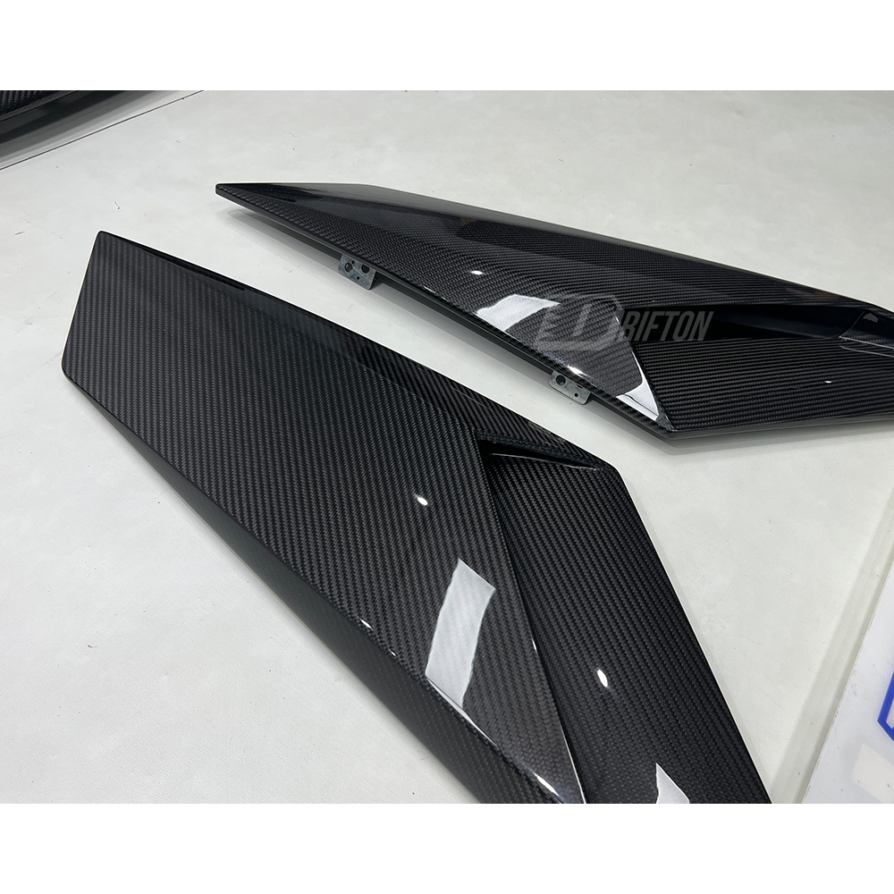 OEM Style Dry Carbon Fiber Rear Engine Side Vents Air Scoop For Lamborghini Aventador S LP740 2016-2021