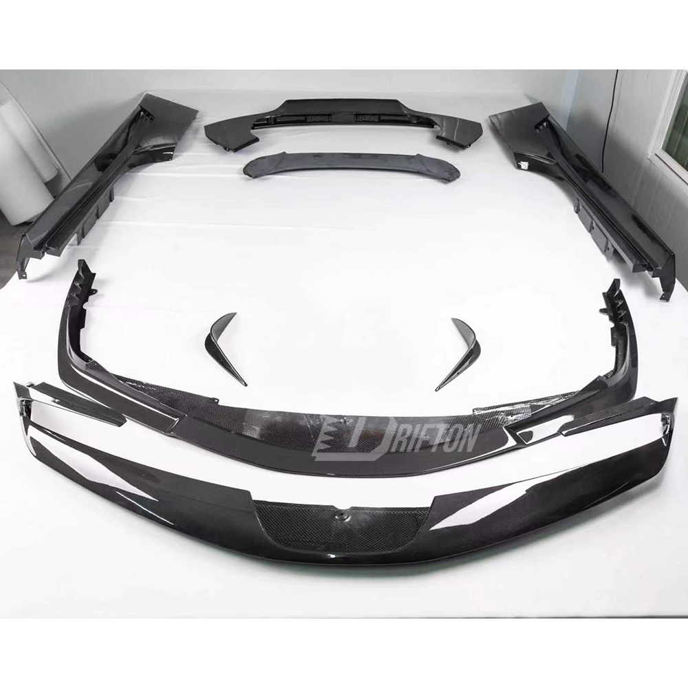 RYFT Style Dry Carbon Fiber Aero Body Kits For Ferrari SF90