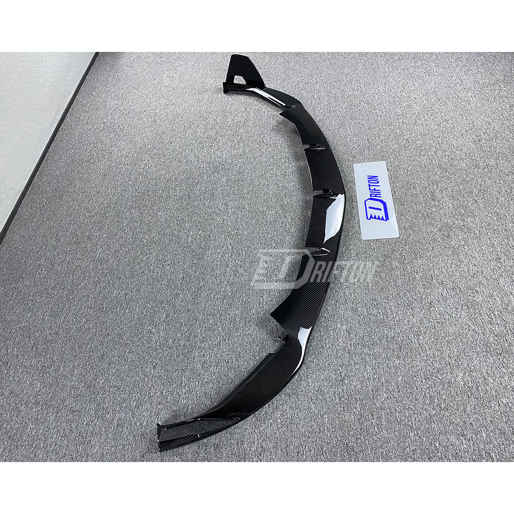 Mansory Style Dry Carbon Fiber Front Lip For Lamborghini URUS