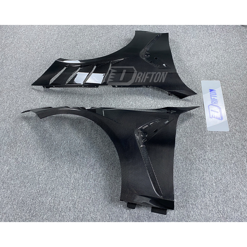 AE Style Dry Carbon Carbon Fiber Fender For BMW G82 G83 M4 2020-2024