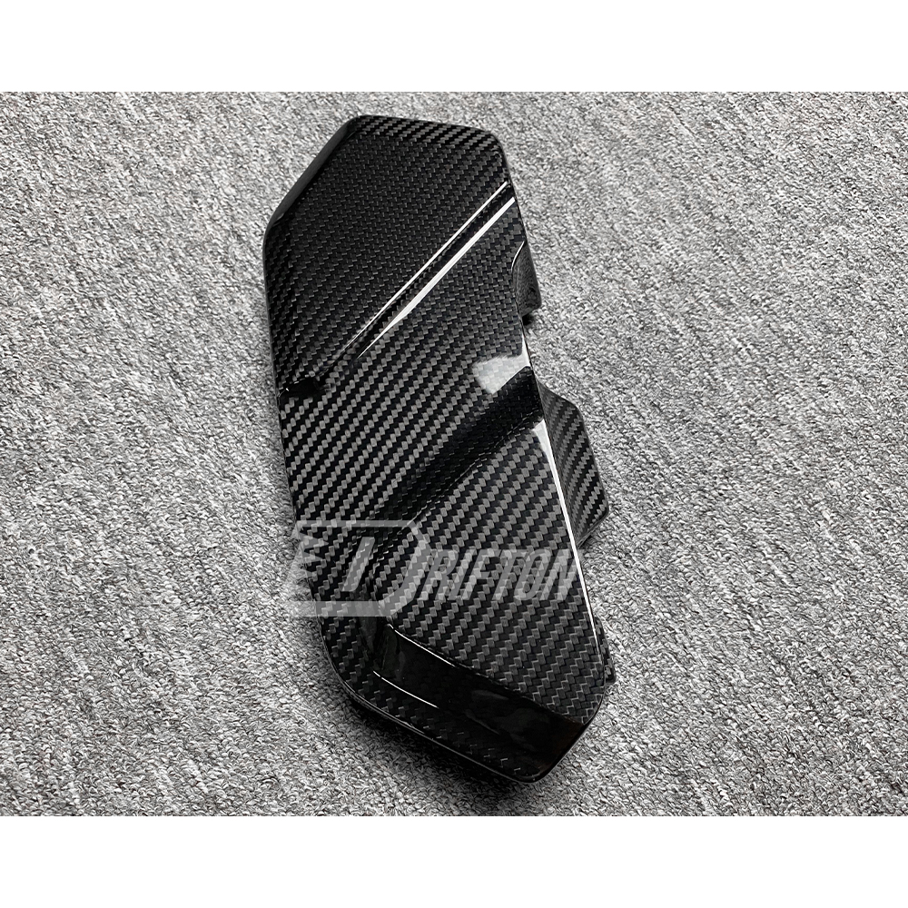 S63 V8 Dry Carbon Fiber Engine Bay Cover For BMW F90 M5 2017-2023