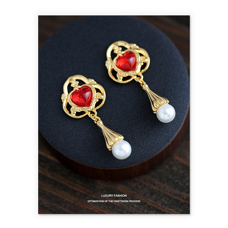 18K Gold Plated Earrings retro red heart crystal diamond pearl medieval vintage dangle gold hollow unique luxury noble sexy gift ideas