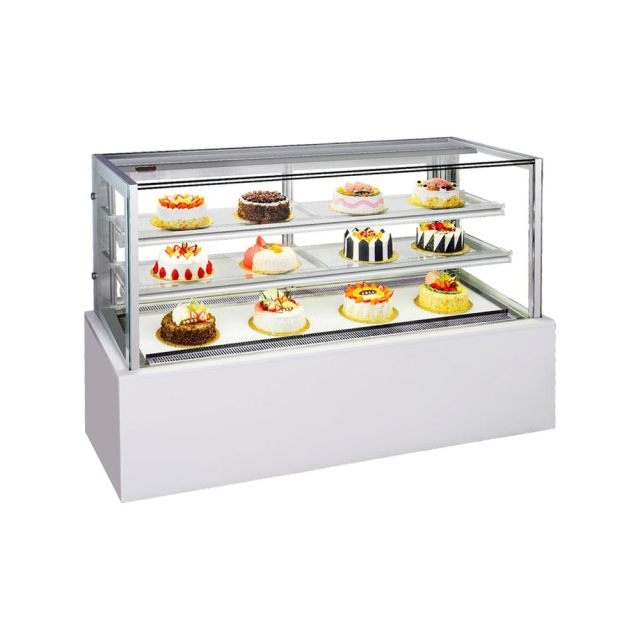 Three layer cake refrigerated cabinet