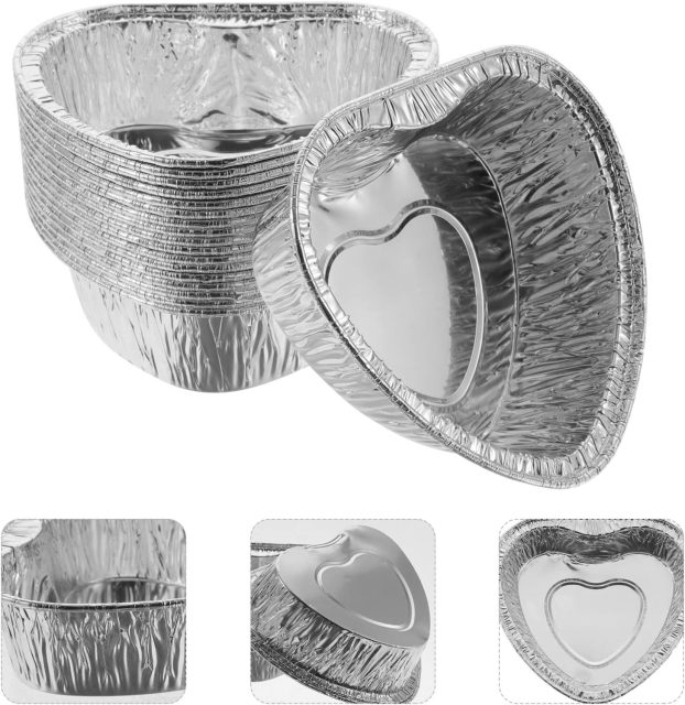 HT520-Heart Shaped Alumium Foil Cups