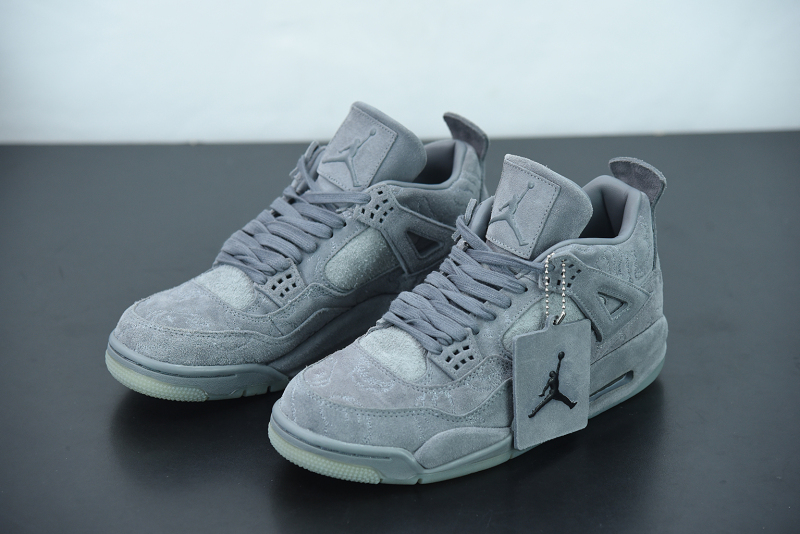Air Jordan 4 “KAWS” Cool Grey/White