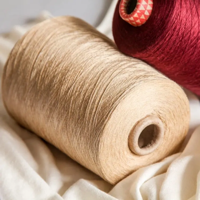 Blended Viscose Cashmere Top Dyed Yarn Ring Spun Factory Wholesale