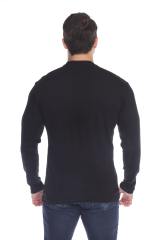 4700 Men's Slim Fit Long Sleeve Crew Neck Tee