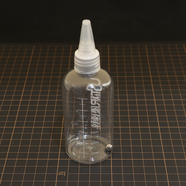UA91006 120ml Paint and pigment mixing bottle