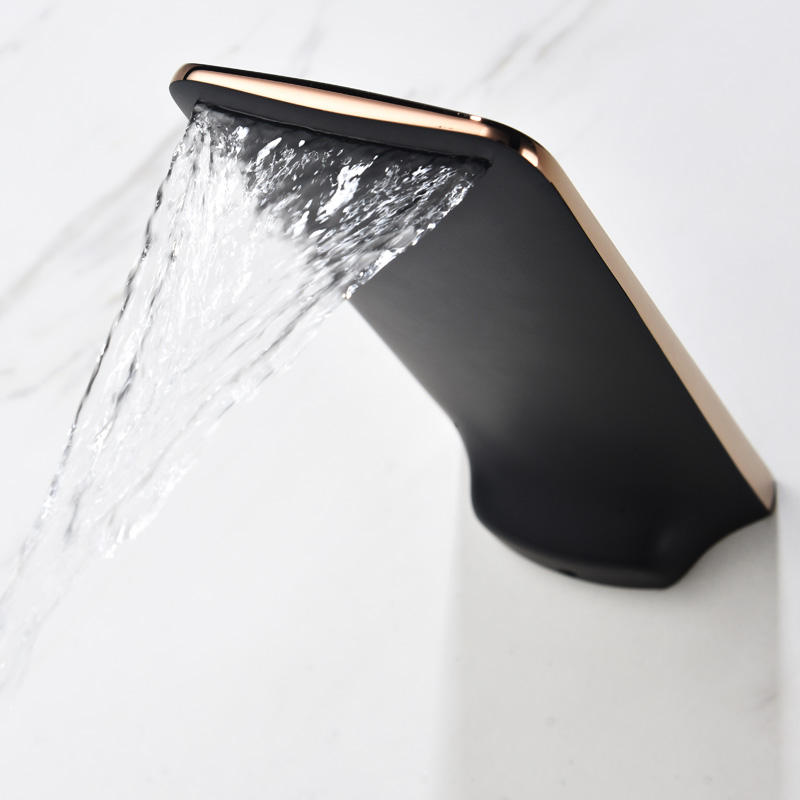 Waterfall faucet wall mounted luxury washbasin waterfall bathtub faucet