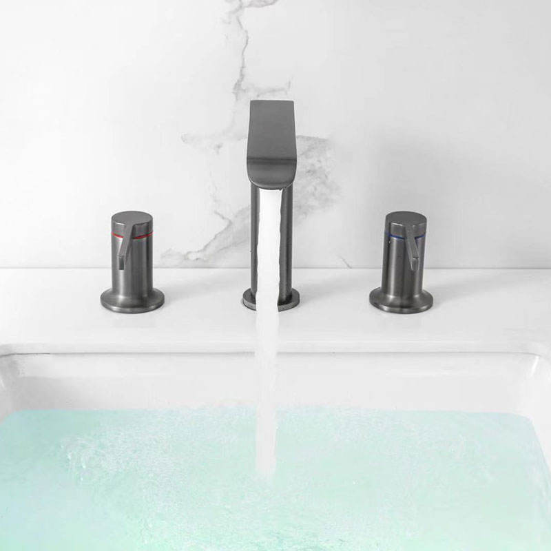 widespeead bathroom sink faucet with 3 holes