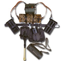 WW2 WWII EQUIPMENT MP40/P38 LEATHER FIELD GEAR PACKAGE EQUIPMENT COMBINATION