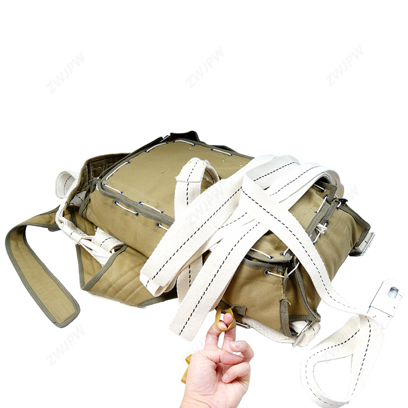 WW2 US ARMY American paratrooper t-5 parachute backpacks without parachute film props 10182 Normandy landing