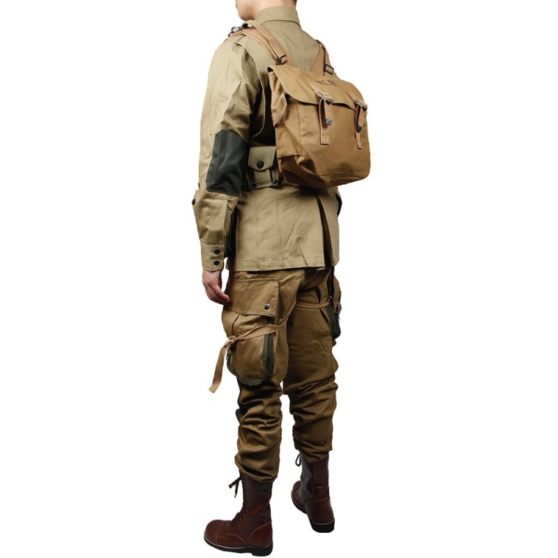 WW2 US Army Military ARMY M42 The soldiers COTTON FASHION Paratrooper uniform and BackPack Equipment Conbination