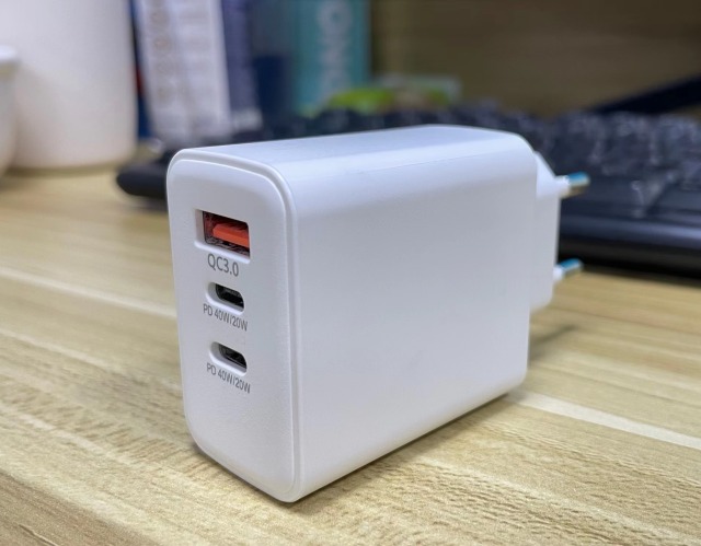 ESEEKGO PD-40 1A2C QC3.0+PD20W*2 Wall Charger