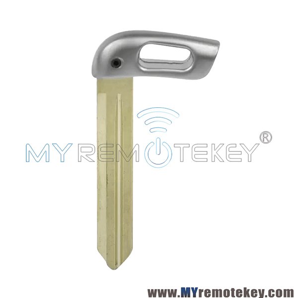 PN 81996-2B020 81996-2G020 Emergency Insert Key Blade for 2007-2012 Hyundai Veracruz emergency key