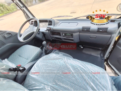 ISUZU 100P Chassis