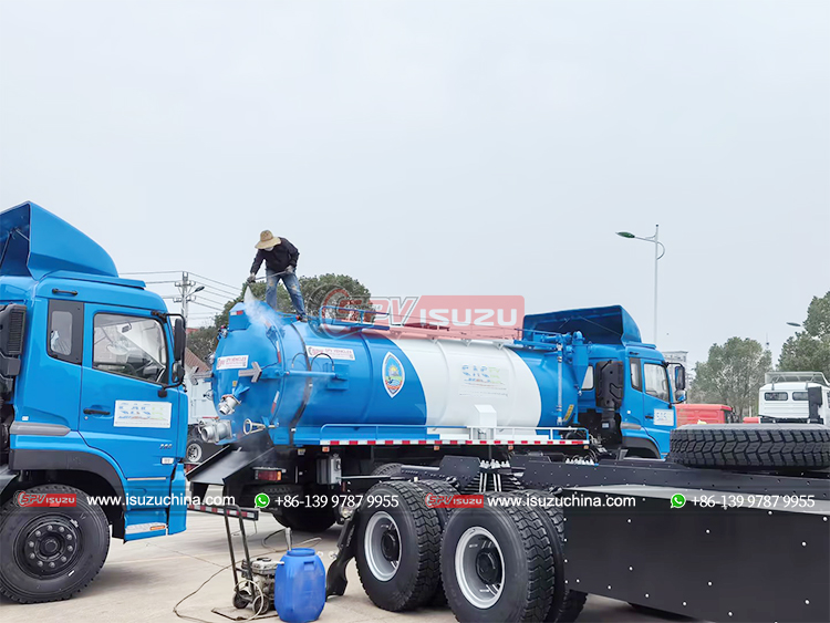 Spraying Wax for SPV Sewage Vacuum Trucks Protec Seawater Corrosion