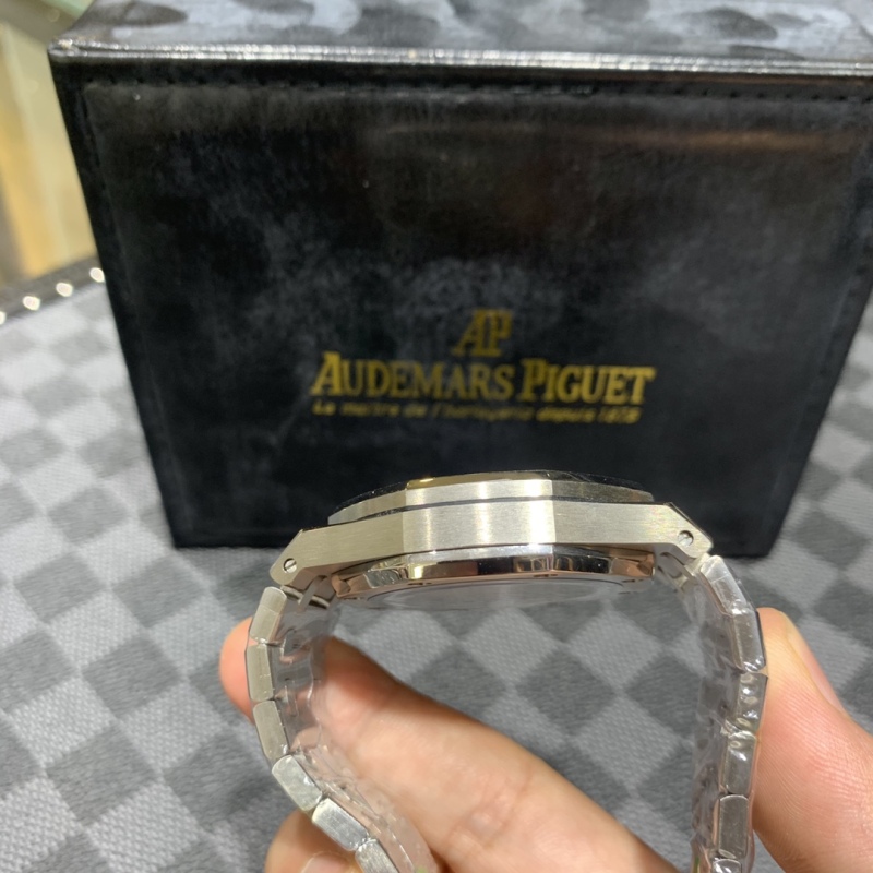 AUDEMARS PIGUET AP Audemars Piguet ROYAL OAK Royal Oak Series Skeleton Mechanical Watch