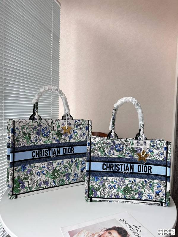 Dior embroidered tote bag