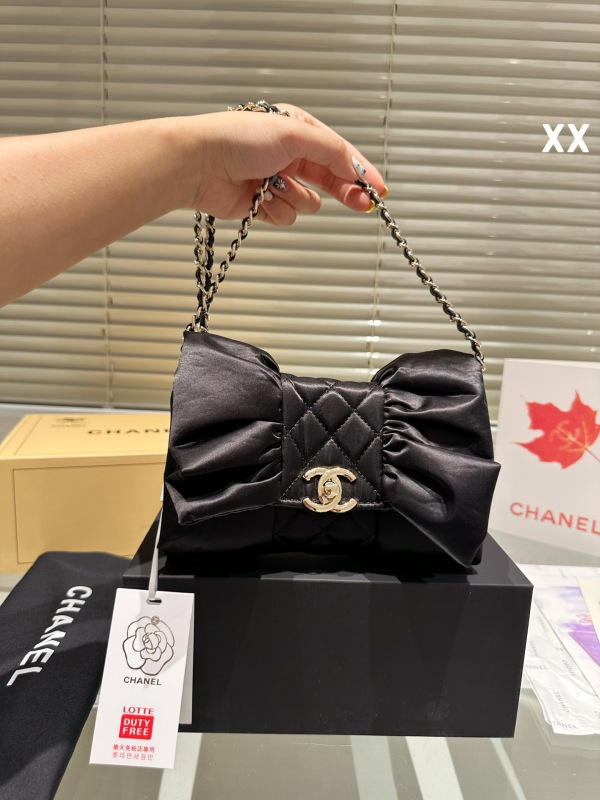 Chanel bow evening bag