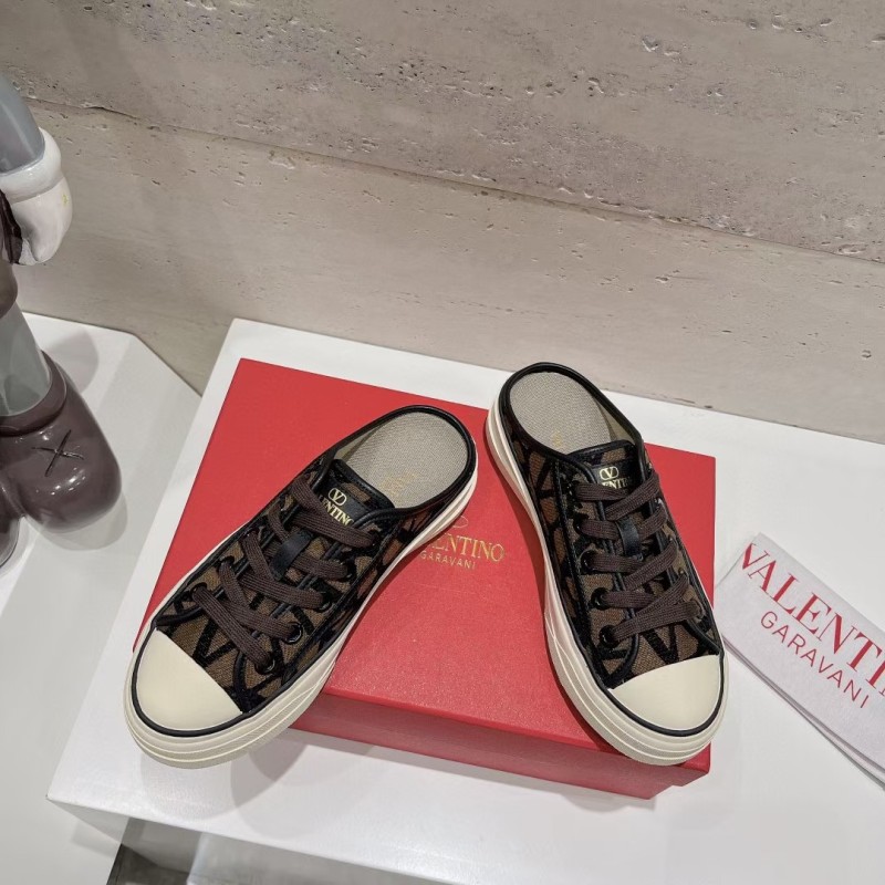 Valentino 2023 latest casual shoes couple explosion models men's models