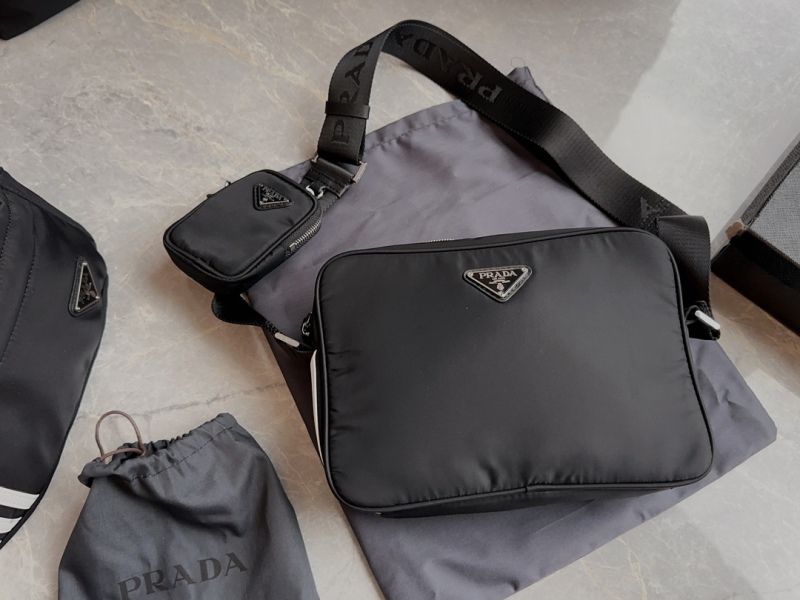 Prada × Adidas joint model triangle logo patchwork leather three-in-one camera bag shoulder crossbody bag