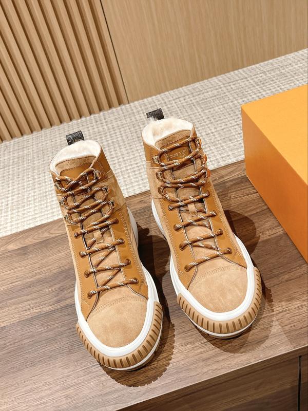 Louis Vuitton new autumn and winter SQUAD series wool high-top sneakers