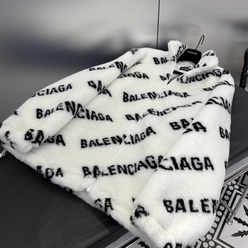 Balenciaga new autumn and winter classic silhouette lettered fur coat