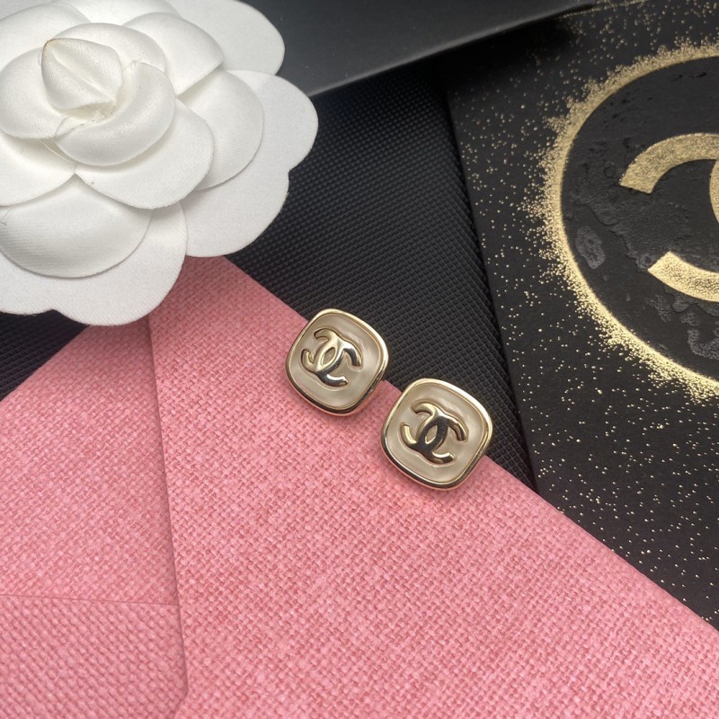 Chanel Camélia letter new pearl square white crystal letter stud earrings