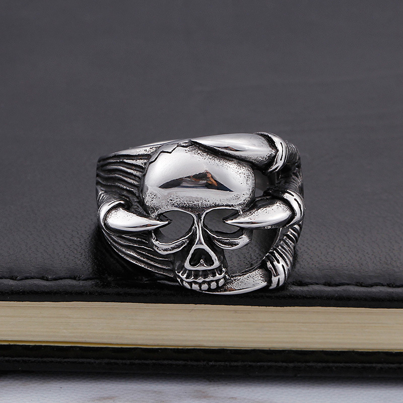 Retro Punk Dragon Claw Skull Titanium Steel Ring